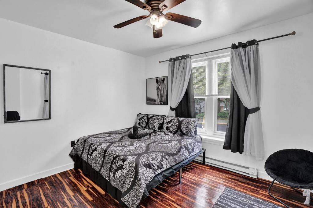 Around The Corner To Ppl Center! With Secured Parking 1st Floor Unit *